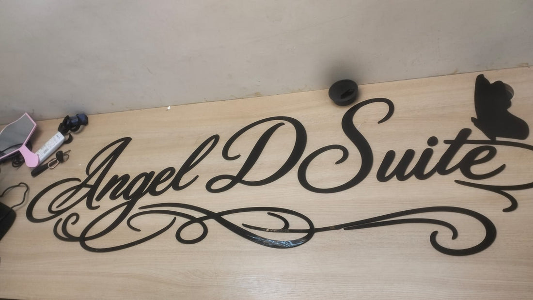 Acrylic letters black